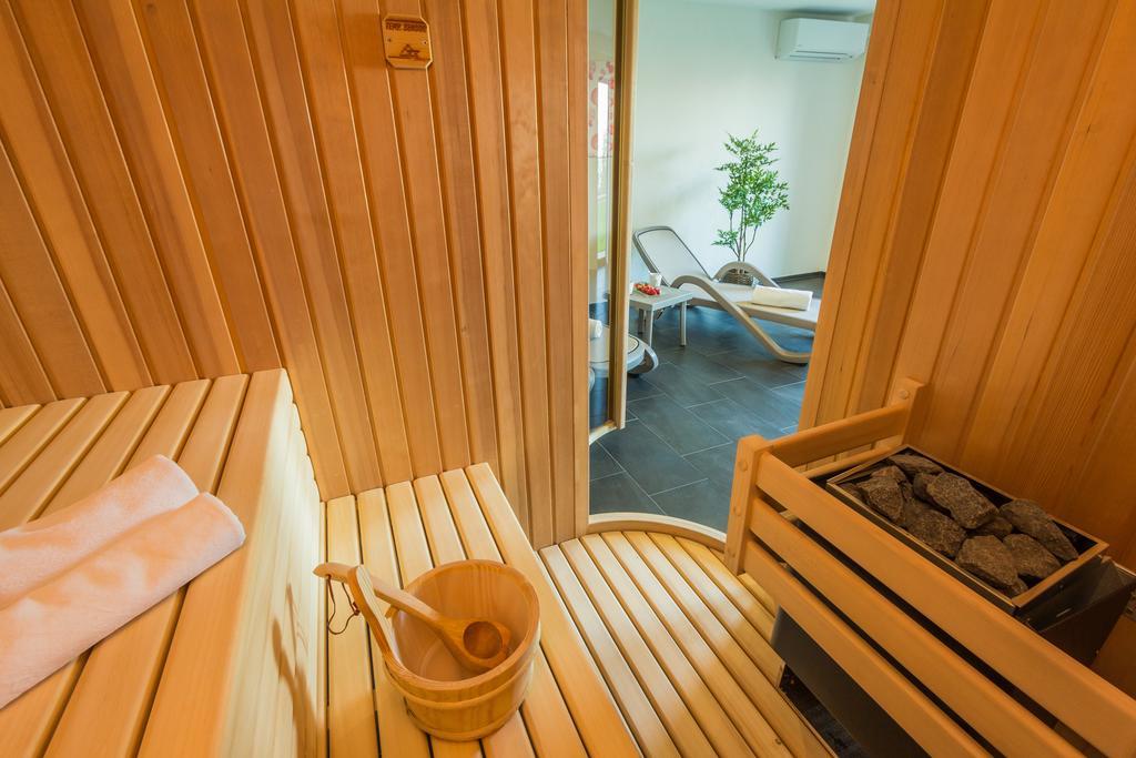 Villa Manus - Boutique Apartments Lovran Buitenkant foto