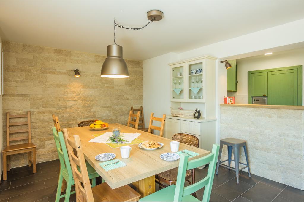 Villa Manus - Boutique Apartments Lovran Buitenkant foto