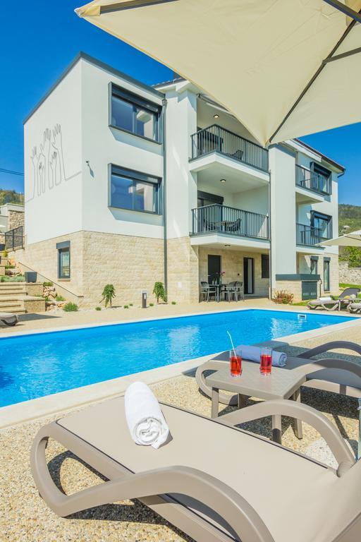 Villa Manus - Boutique Apartments Lovran Buitenkant foto