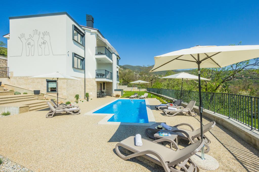 Villa Manus - Boutique Apartments Lovran Buitenkant foto